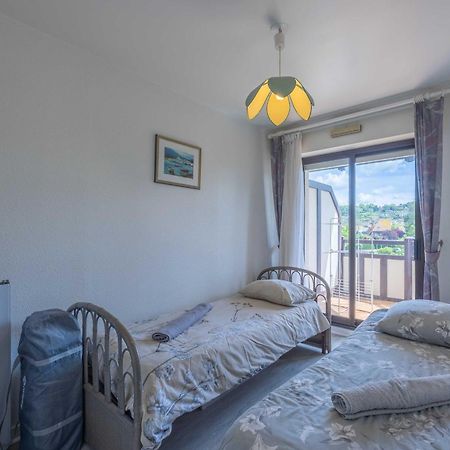 Apartment With Parking And Balcony Near The Beach Deauville Kültér fotó